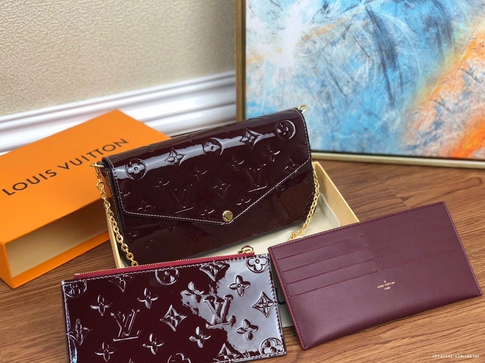 Official oldcobbler FÉLICIE VUITTON LOUIS POCHETTE 0708